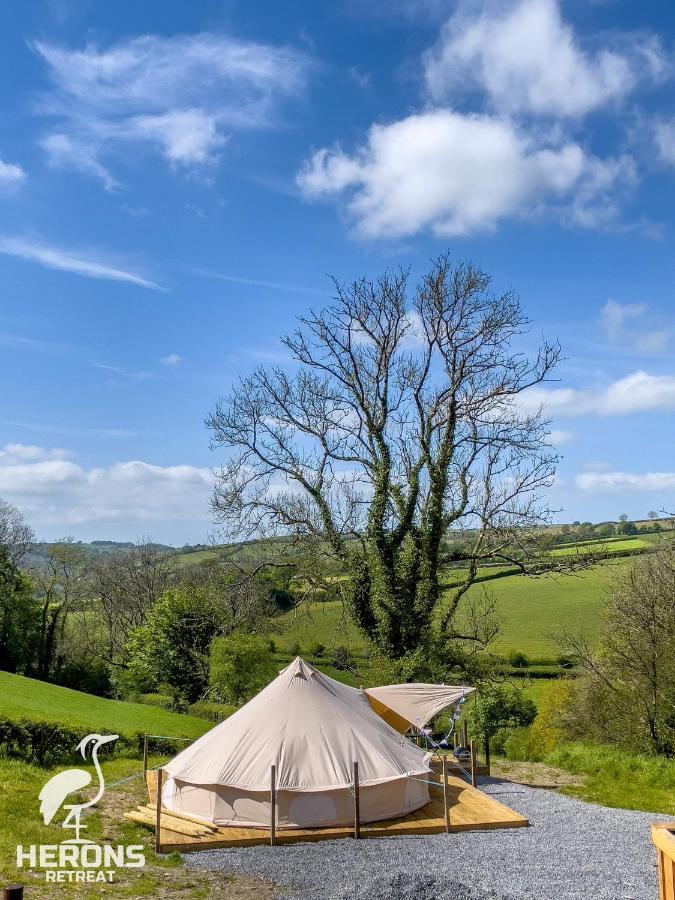 Отель Herons Retreat Llandysul Экстерьер фото