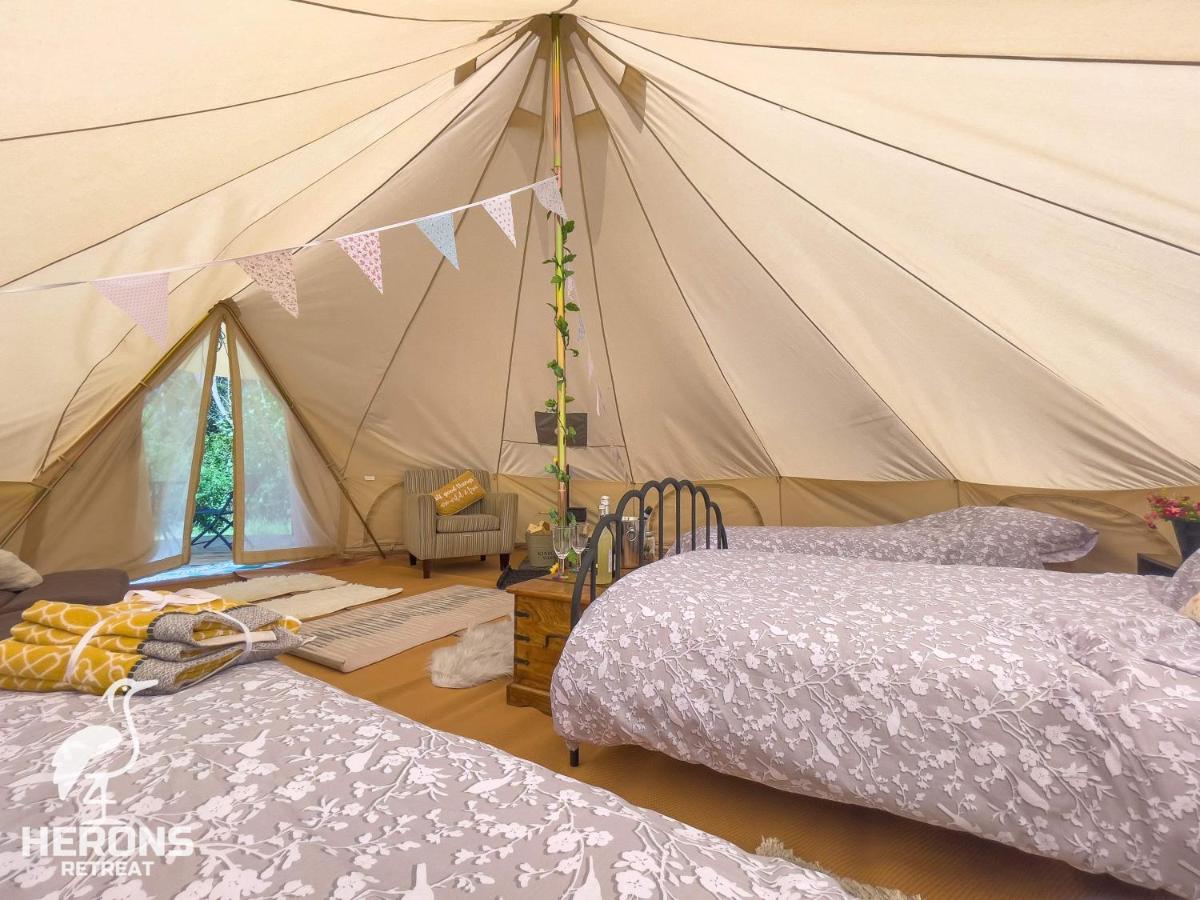 Отель Herons Retreat Llandysul Экстерьер фото